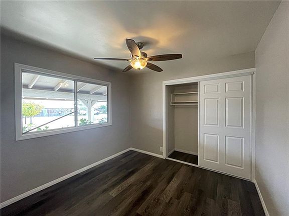 4th image of 25074 Atwood Ave #B