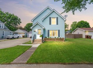 312 W End St, Alma, MI 48801