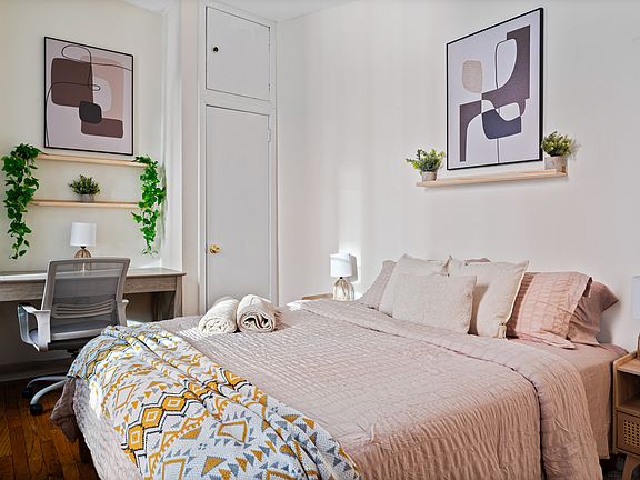5th image of 1762 2nd Ave #3B
