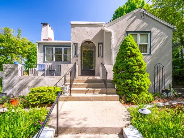 124 Upson Terrace, New Haven, CT 06512