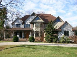 1020 Longmeadow St, Longmeadow, MA 01106