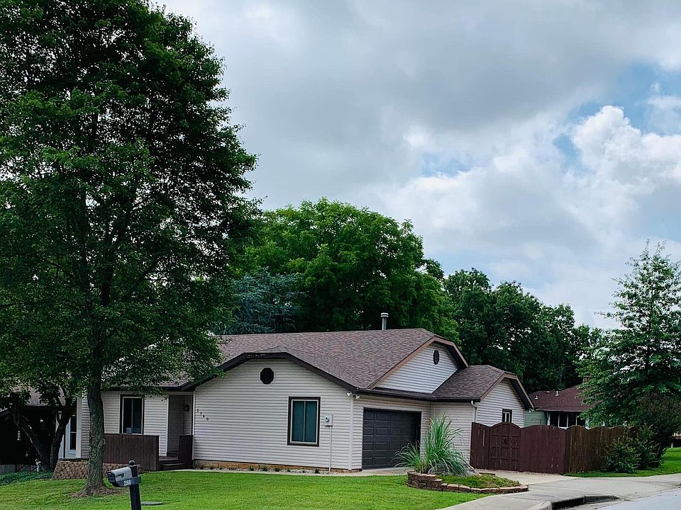 Street view 2160 E. Barcelona Place, Springfield, MO