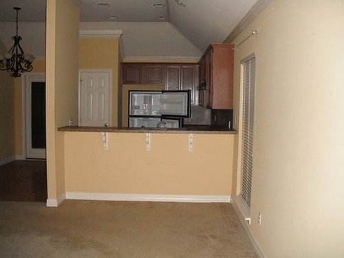4th image of 3206 Grand Lake Dr