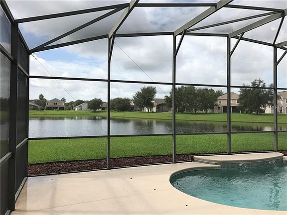 4th image of 5324 Tortuga Dr
