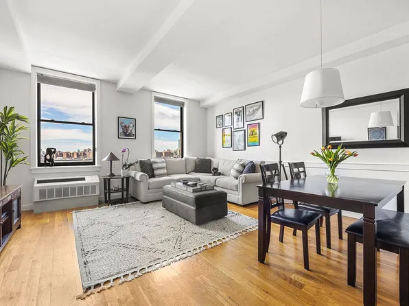 122 West St APT 5H, Brooklyn, NY 11222