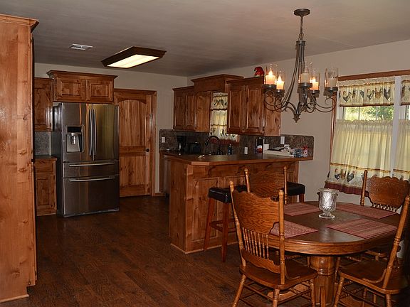 Kitchen/Dining