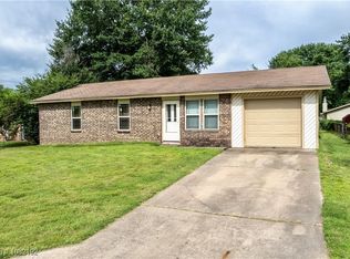 105 Circle B N #B, Roland, OK 74954