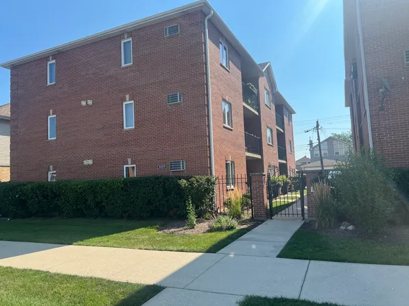 3009 N Oriole Ave APT 103, Chicago, IL 60707