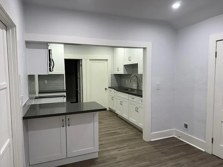 9509 Stephens St — Photo 18