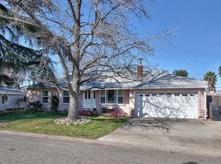 1017 Hillcrest Ave, Roseville, CA 95678