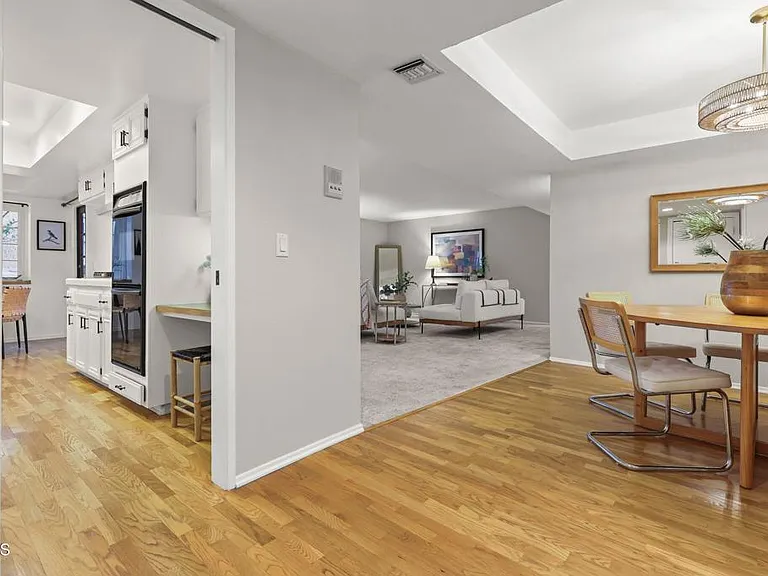 640 S Lake Ave #105 — Photo 10
