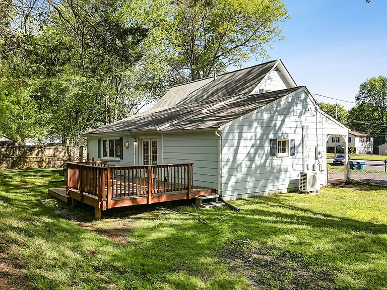 4903 Shirley St — Photo 33
