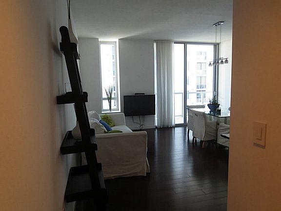 3rd image of 1050 Brickell Ave APT 3210