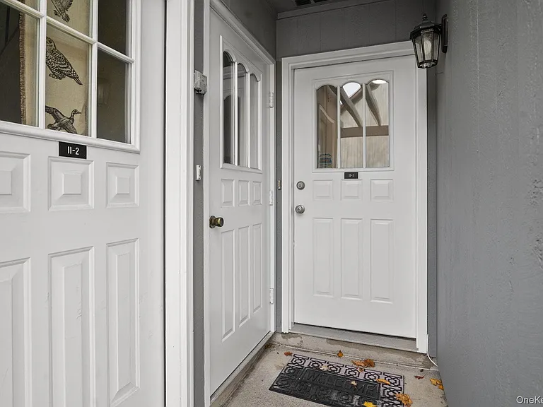 11 Woods Brooke Ln #1 — Photo 24