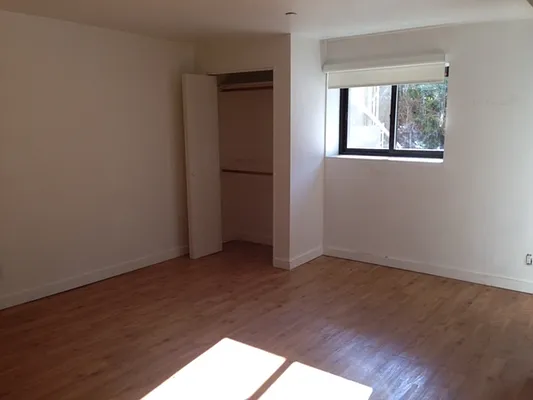 Rented by Brooklyn Real Inc | media 6