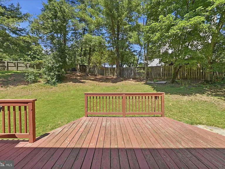 4020 Blue Slate Dr — Photo 16