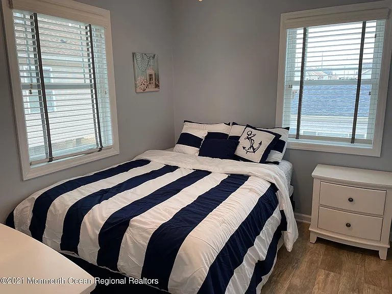 106 W Pompano Way — Photo 6