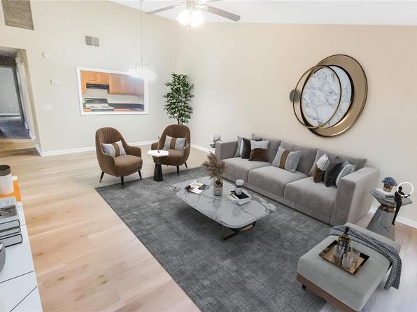22775 Penny Loop