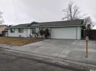 405 Barbara Dr, Yerington, NV 89447