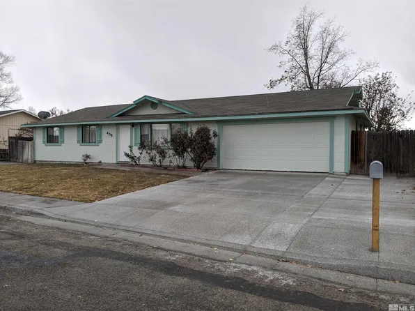 405 Barbara Dr, Yerington, NV 89447