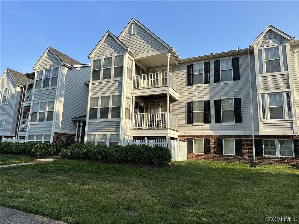 1st image of 9394 Wind Haven Ct Unit 306