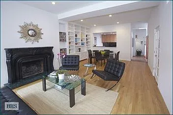 521 W 47th St APT 4B photo 1