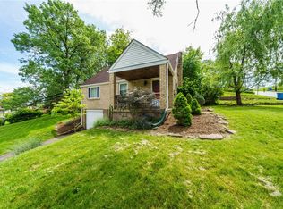114 Pheasant Dr, Penn Hills, PA 15235