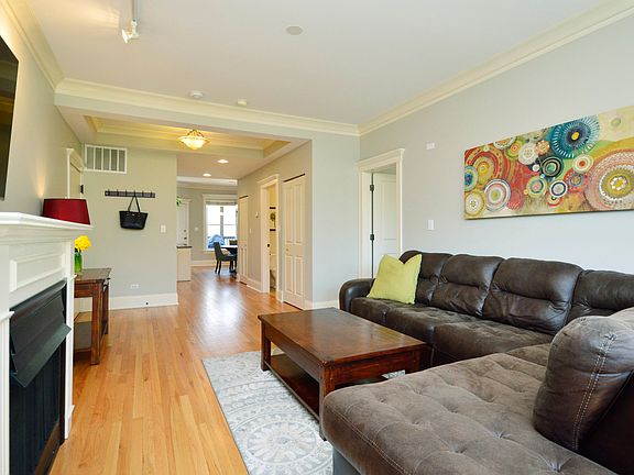 5th image of 1508 W Cullom Ave APT 2C