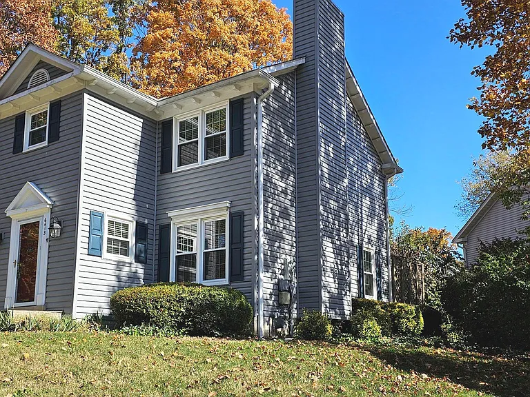 6413 Four Oaks Ln — Photo 47