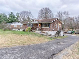 103 Crume Rd, Vine Grove, KY 40175