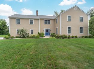 40 Tabway Ln, Bridgewater, MA 02324