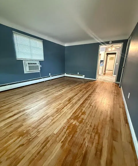 1928 Sutton Rd #4 — Photo 2