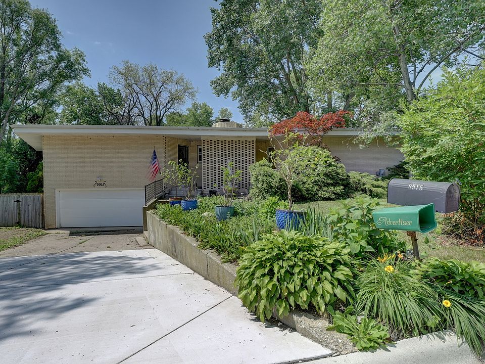 1st image of 9915 W Paxton Dr