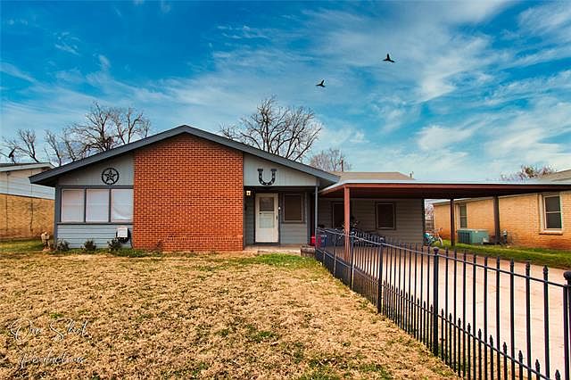 1st image of 1958 N Mockingbird Ln