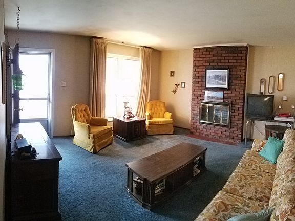 4th image of 1446 Friar Tuck Ln
