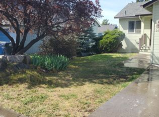 956 NE Hidden Valley Dr, Bend, OR 97701