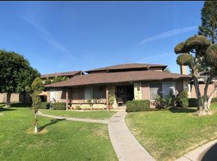 7251 Elk Cir #4, Huntington Beach, CA 92647