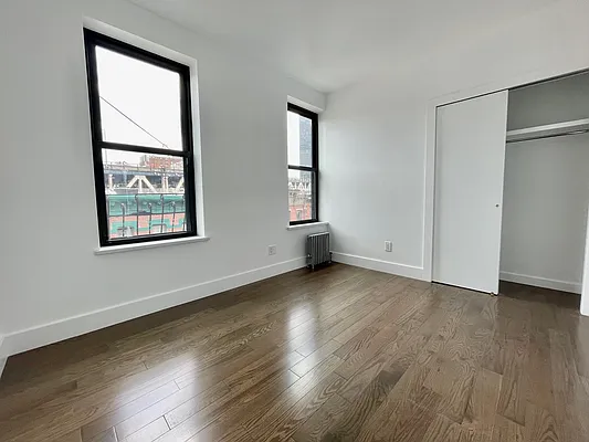 Rented by REAL New York | media 15