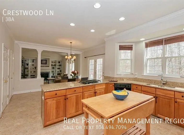 24 Crestwood Ln — Photo 28