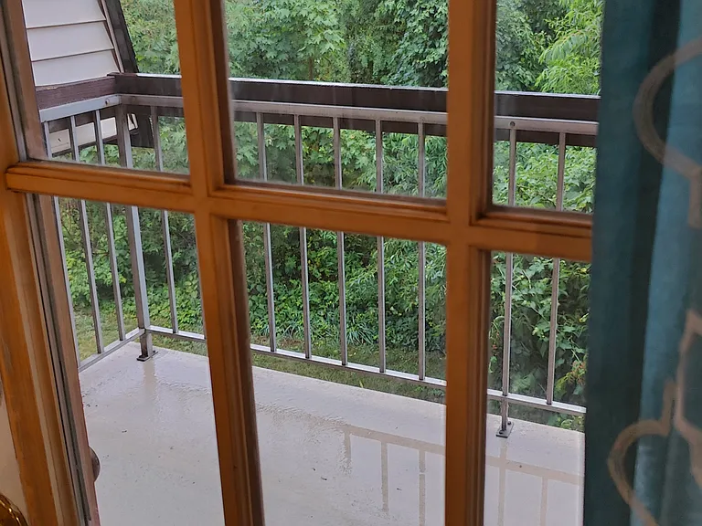 1107 Green Hollow Dr — Photo 29