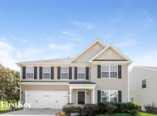 475 Summergate Dr, Winston Salem, NC 27103