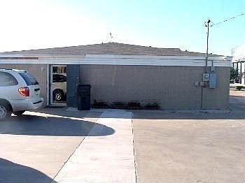 5th image of 3117 Kemp Blvd