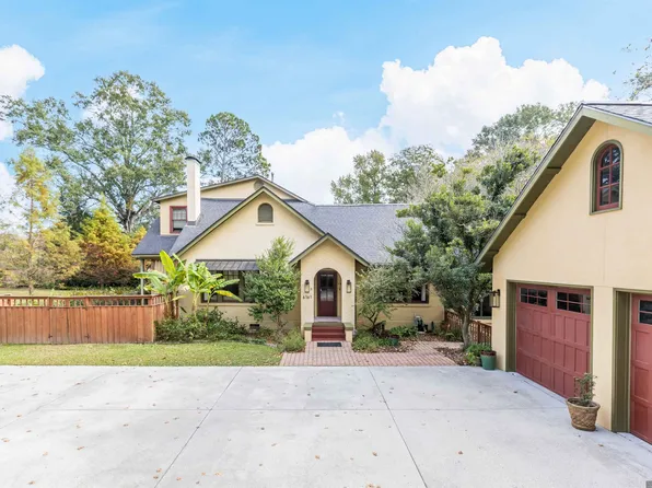 6161 Moss Side Ln, Baton Rouge, LA 70808