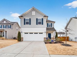 2212 Fairway Green Dr, Fuquay Varina, NC 27526