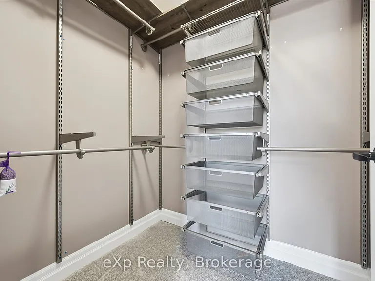 160 Macdonell St #308 — Photo 28