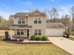 117 Albus Dr, Wellford, SC 29385