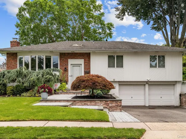 1 Cortland Avenue, Jericho, NY 11753
