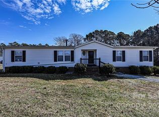 43776 Cypress Crossing Rd, New London, NC 28127