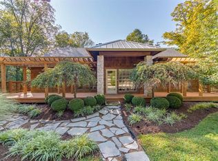 3876 Thunderbolt Ln, Pacific, MO 63069