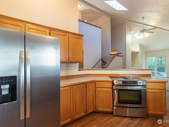 5th image of 16821 121st Avenue Ct